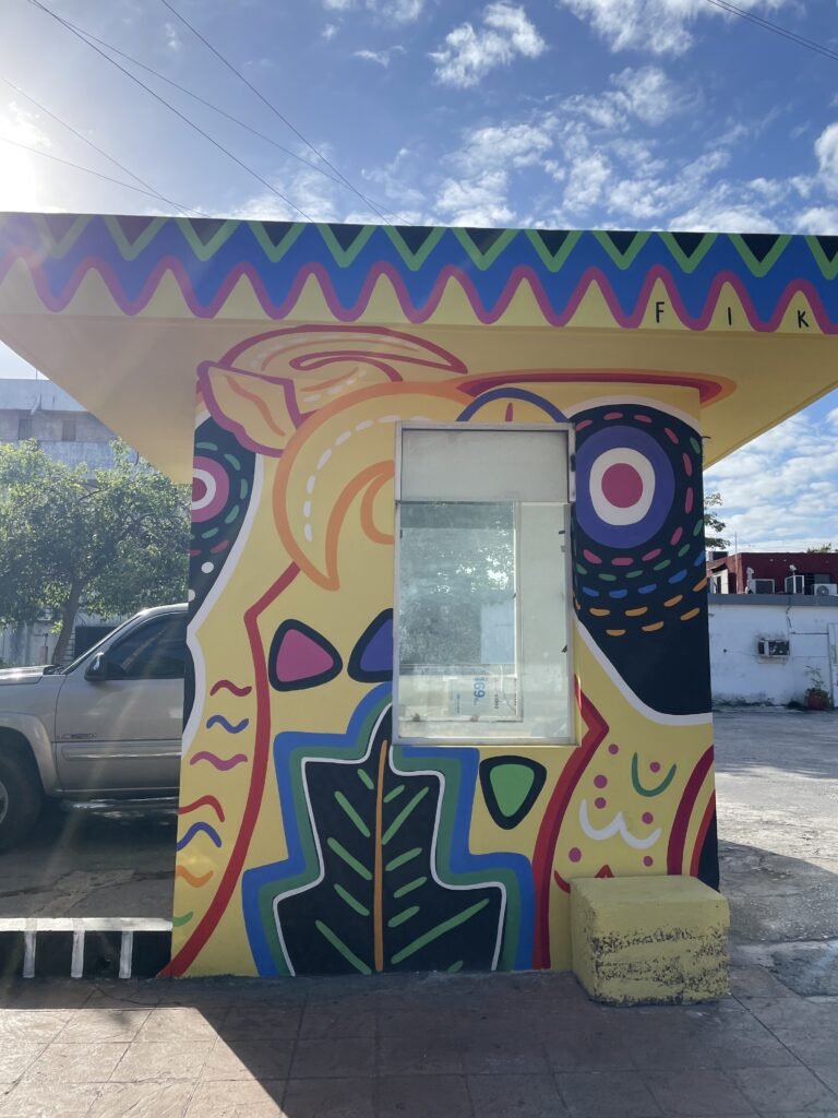 A vendor stand in Cancun Mexico with bright and colorful designs