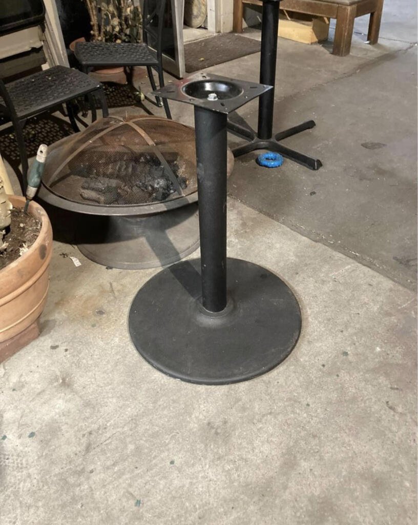 Black circular bistro table base