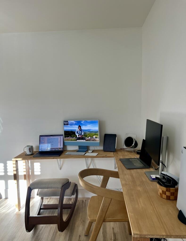 DIY L-shaped desk setup